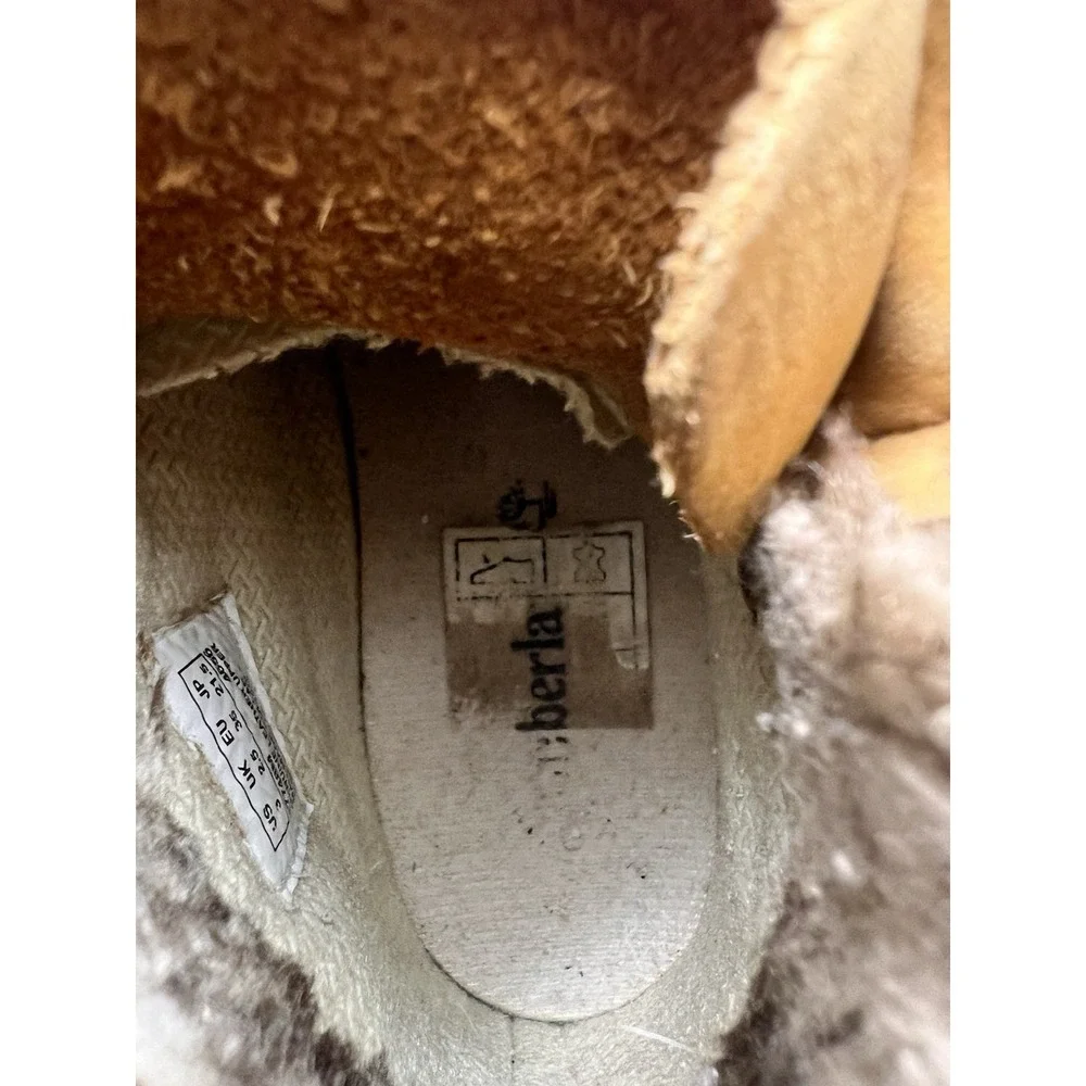Timberland Boys Size 3 Wheat Nubuck Leather Boots Faux Fur Collar Lace Up Kids